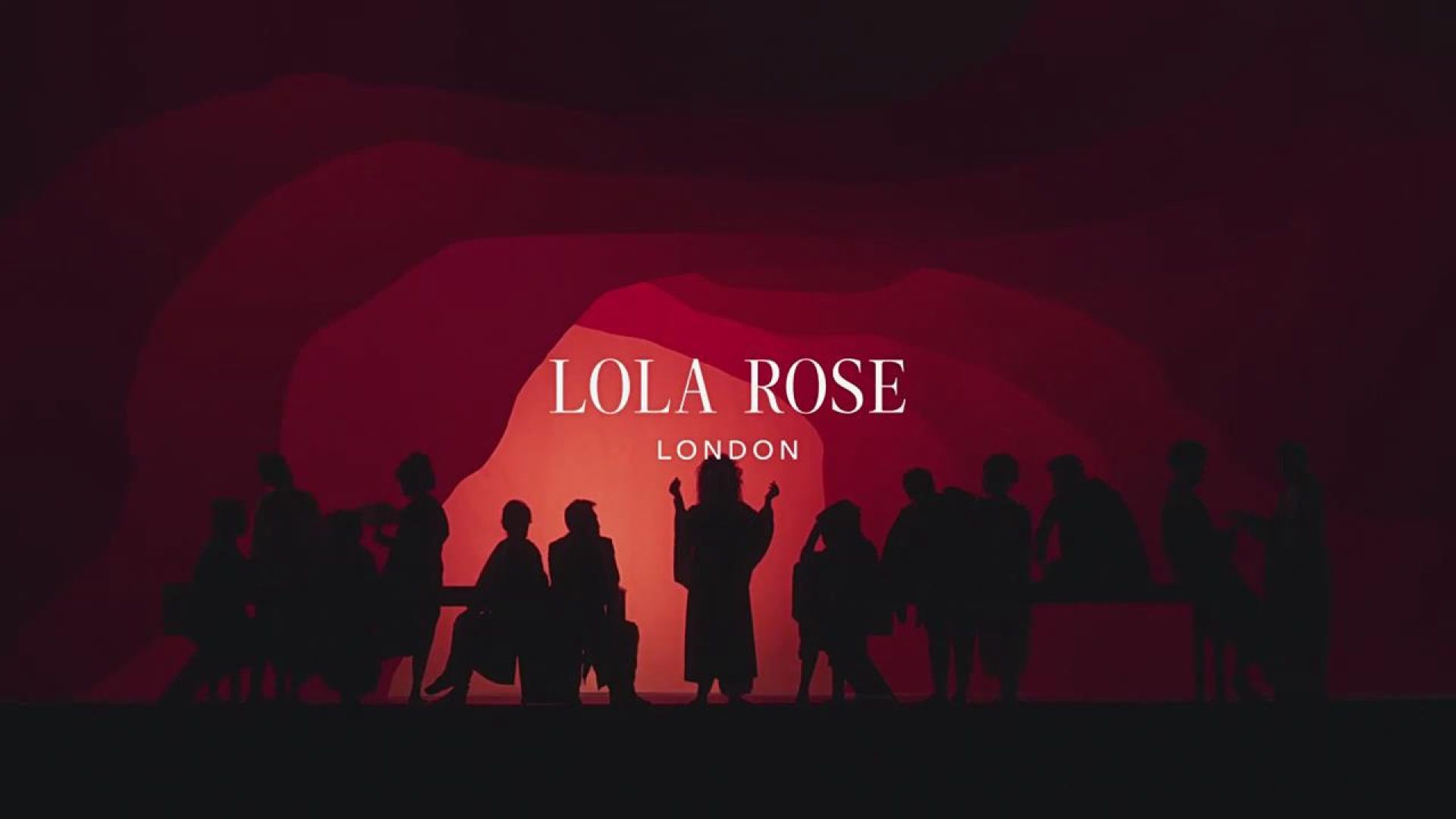 LOLA ROSE广告